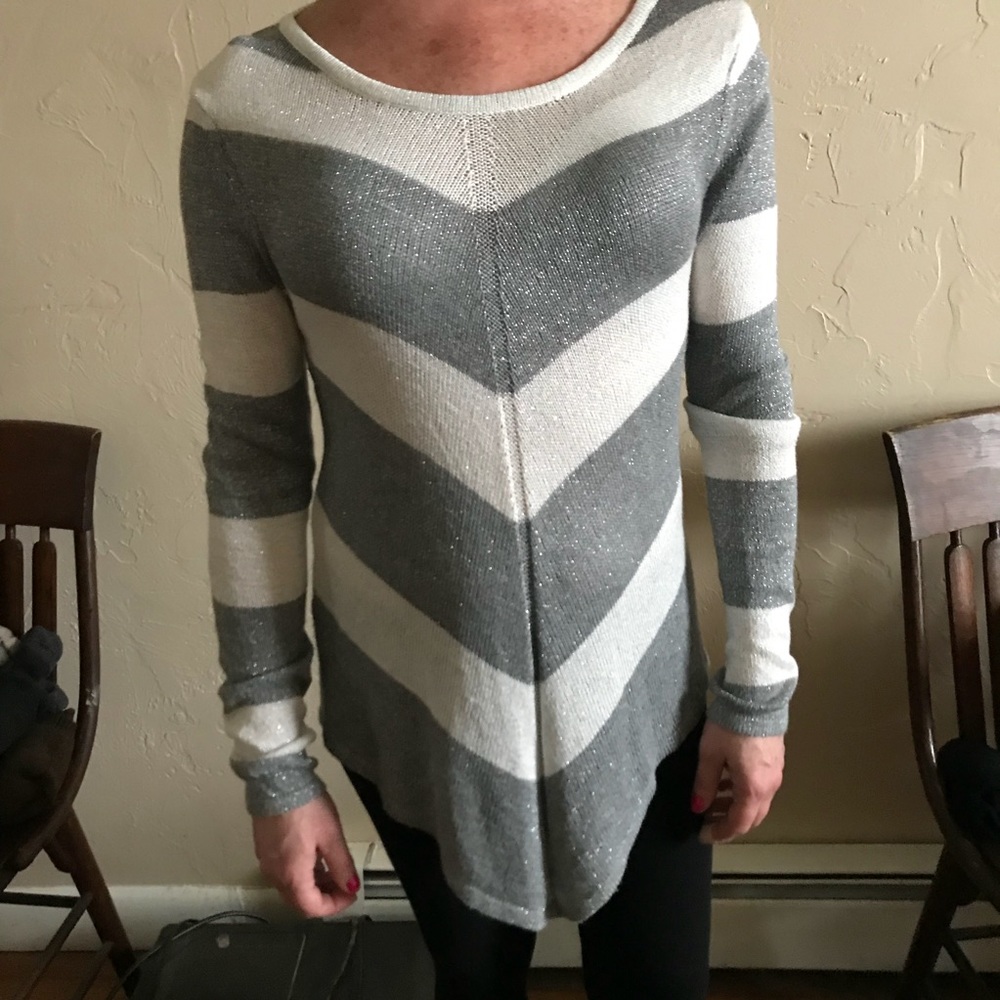 Jennifer Lopez | Striped Sweater